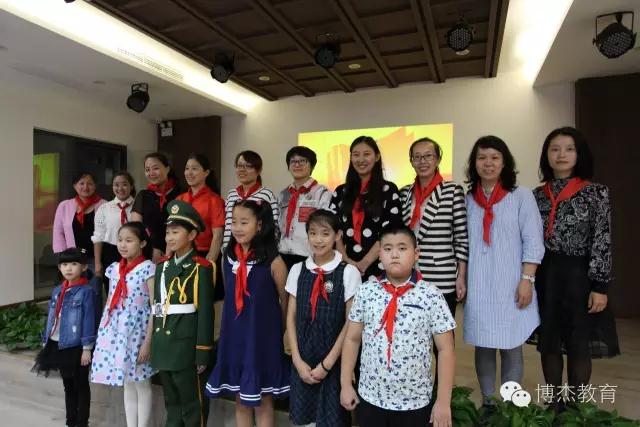 红领巾飘扬在博杰，共诵心中爱国情—记唐山博杰学校承办路北区“我爱我的祖国”红领巾小讲师巡讲片区选拔活动