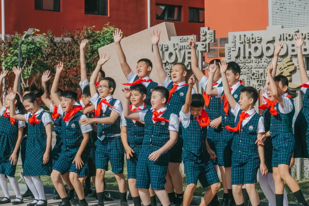 【唐山博杰小学】博杰 · 以爱育爱 | 每一帧都是美好教育的模样